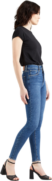 Спортивная одежда