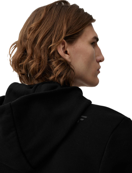 Спортивная одежда