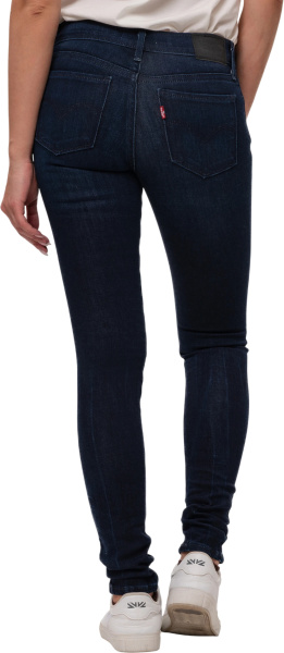 Спортивная одежда