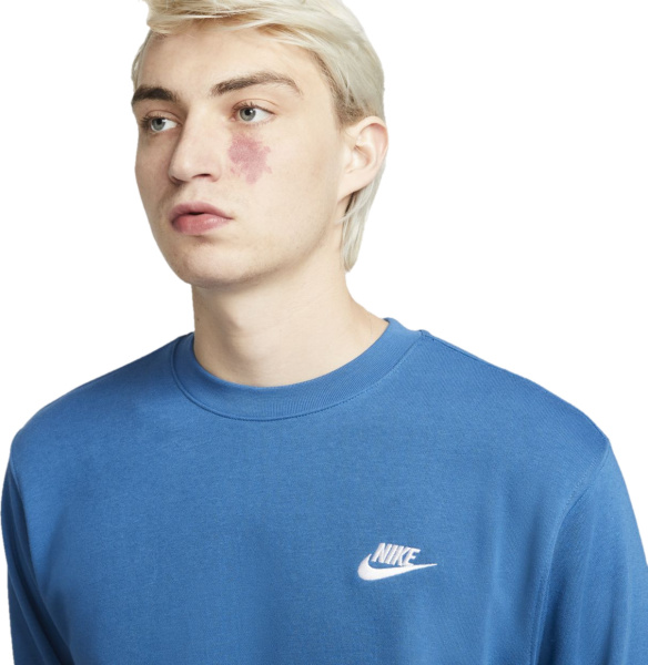 Спортивная одежда