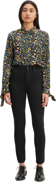 Спортивная одежда