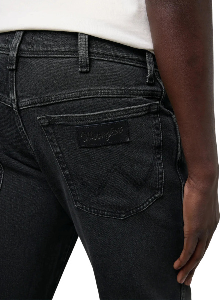 Спортивная одежда