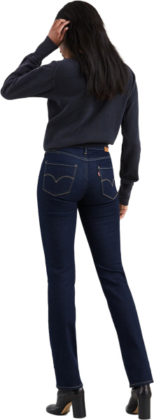 Спортивная одежда