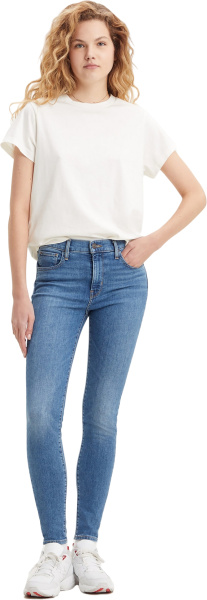 Спортивная одежда