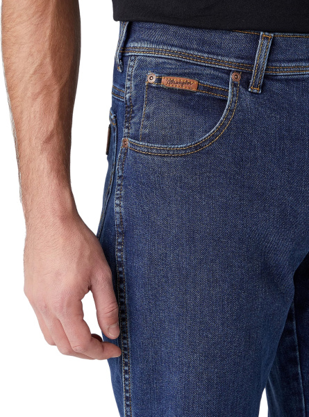 Спортивная одежда