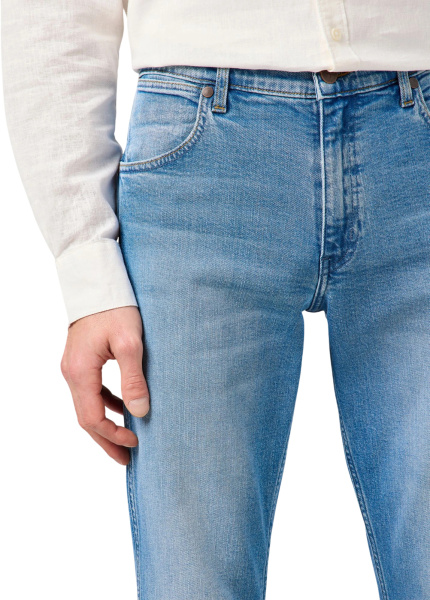 Спортивная одежда