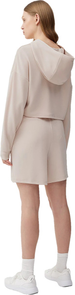 Спортивная одежда