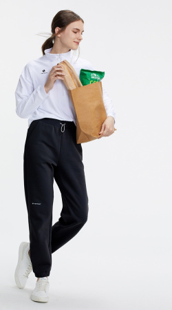 Спортивные штаны