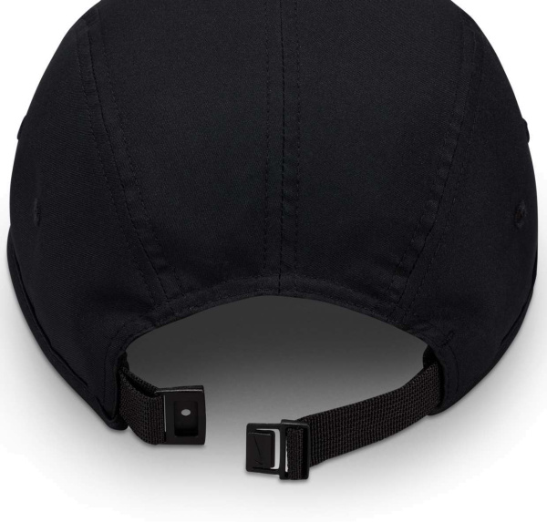 Женская кепка