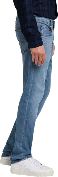 Спортивная одежда