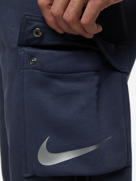 DX2030-437 Брюки Nike M Sportswear Repeat Fleece Cargo Pants DX2030-437 купить в интернет-магазине спортивной одежды в Череповце