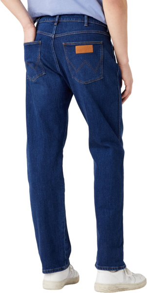 Спортивная одежда