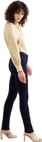 Спортивная одежда