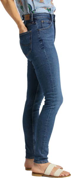 Спортивная одежда