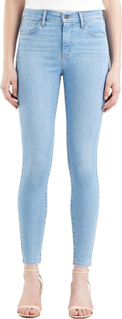 Спортивная одежда