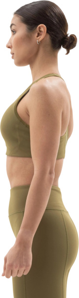 Спортивный топ Спортивный топ