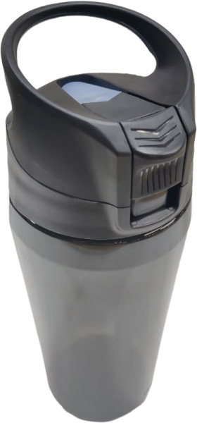 Спортивная бутылка для воды