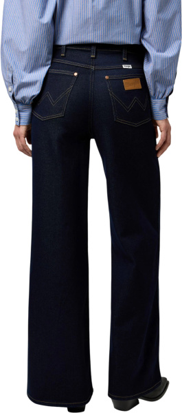 Спортивная одежда