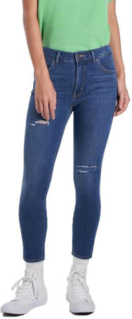 Спортивная одежда