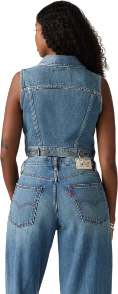 Жилет пуховой