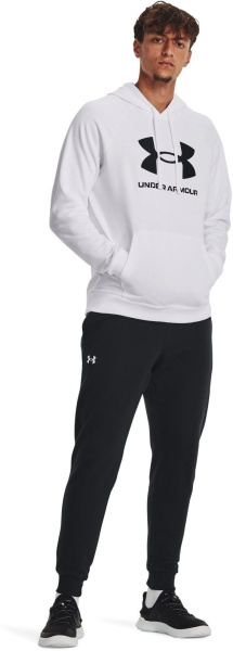 Спортивная одежда