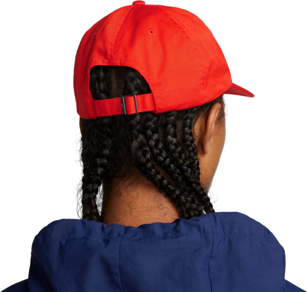 Женская кепка