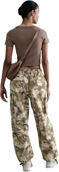 Спортивные штаны