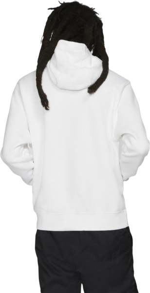 Спортивная одежда