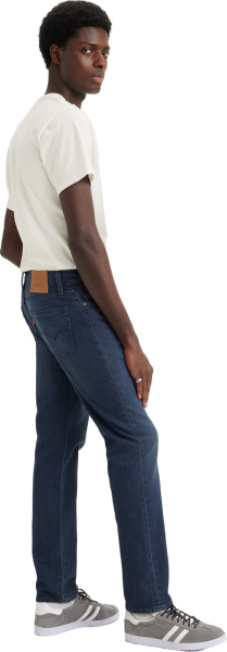 Спортивная одежда