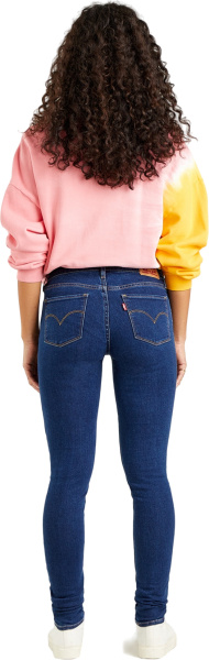 Спортивная одежда