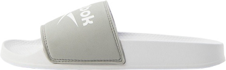 Спортивная обувь