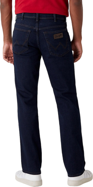 Спортивная одежда