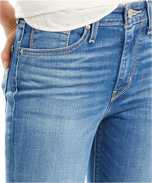 Спортивная одежда