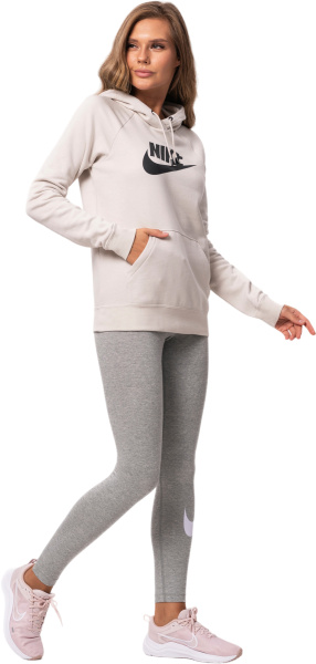 Спортивная одежда