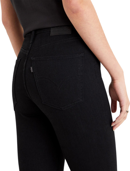 Спортивная одежда