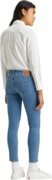 Спортивная одежда