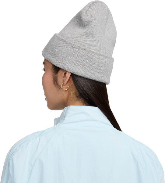 Зимняя шапка