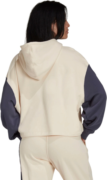 Спортивная одежда