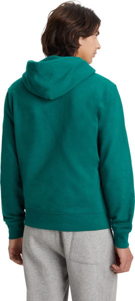 Спортивная одежда