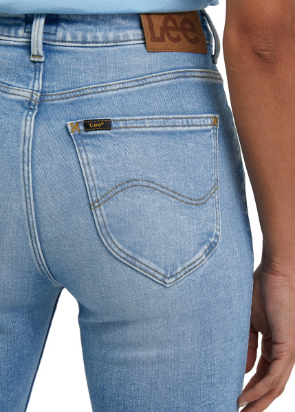 Спортивная одежда