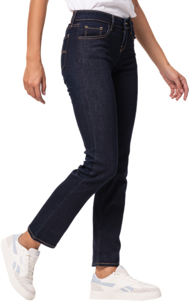 Спортивная одежда