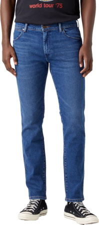 Спортивная одежда