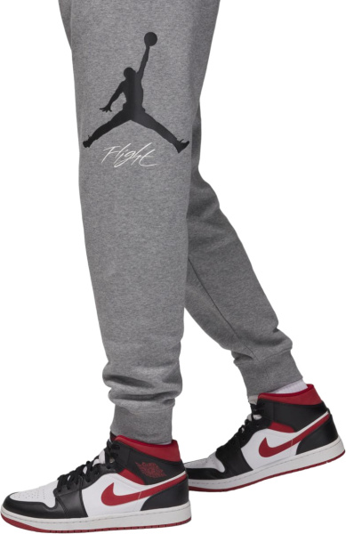 Спортивные штаны