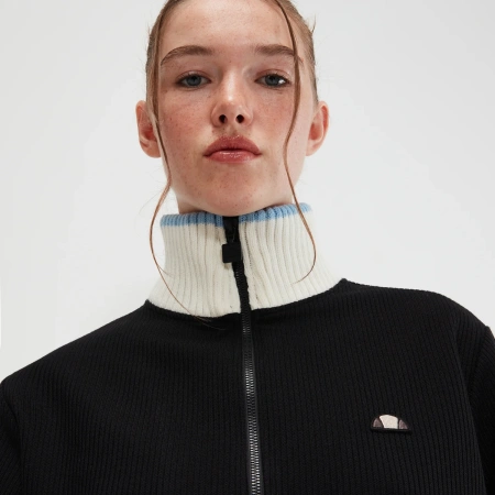 630506-011 Куртка трикотажная для женщин Джемпер на молнии Patsy Track Top, черный 630506-011 купить в интернет-магазине спортивной одежды в Череповце