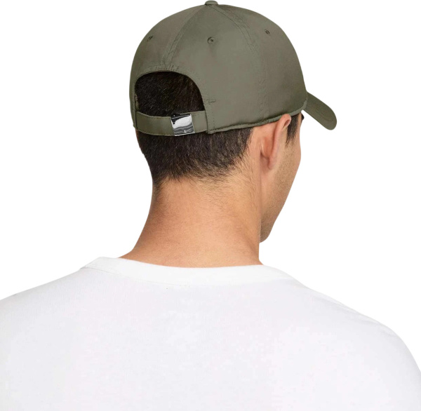 Женская кепка