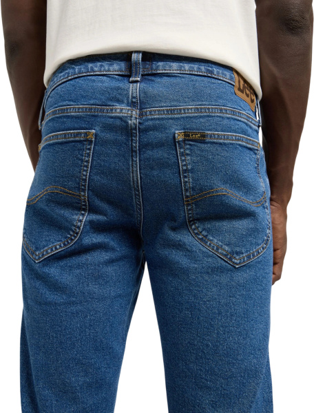 Спортивная одежда