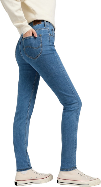 Спортивная одежда