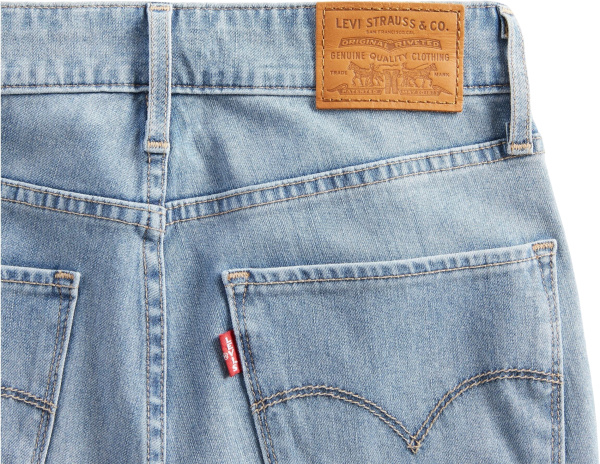 Спортивная одежда