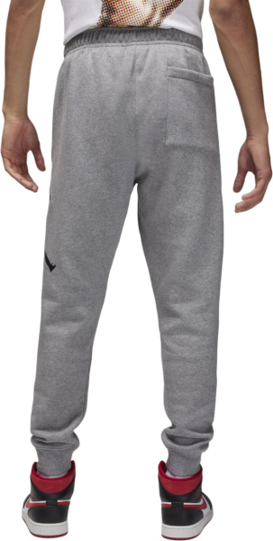 Спортивные штаны