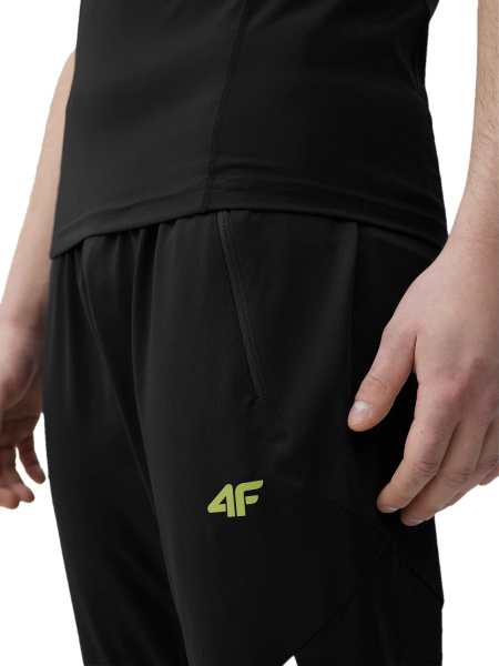 Спортивные штаны